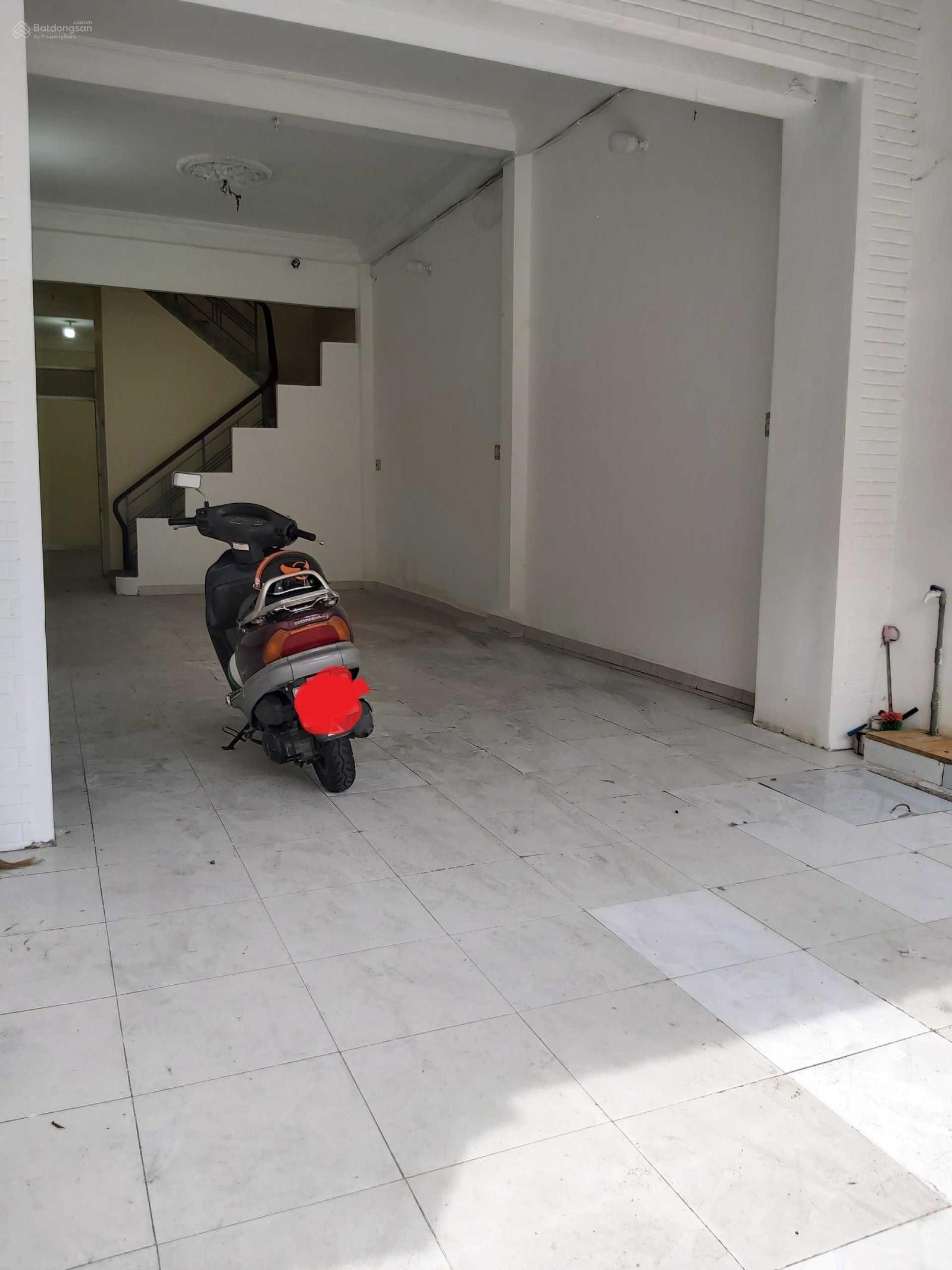 Cho thuê Nguyên Căn MT  Đồng Đen P14.Q Tân Bình .